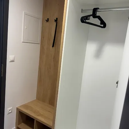 Lesna 6, Bajmóc