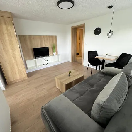 Lesna 6, Apartman