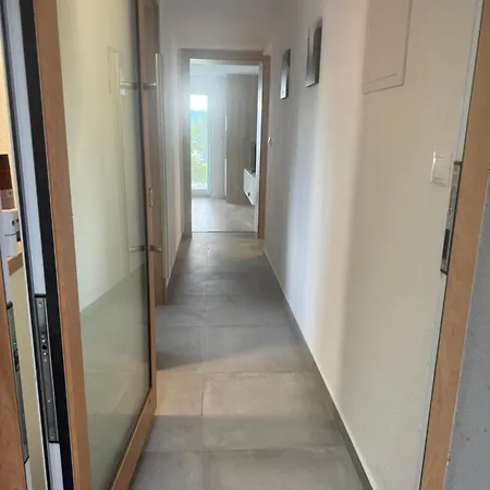 Apartman Lesna 6,
