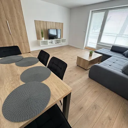 Lesna 6, Apartman Bajmóc